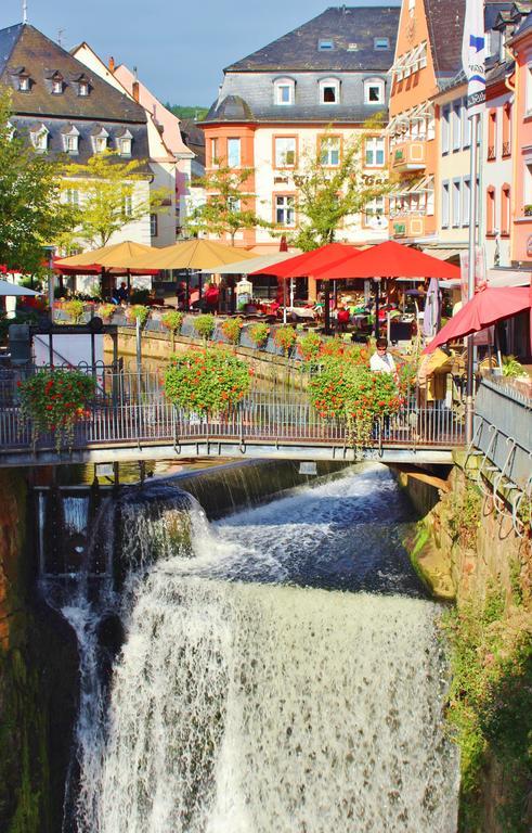 Hotel Am Markt 사르부르크 외부 사진